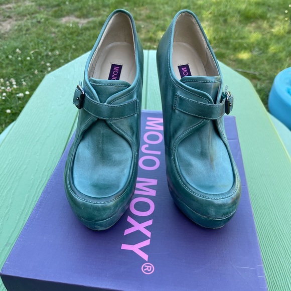 Mojo Moxy 5 inch high heels sz8 - Picture 7 of 10